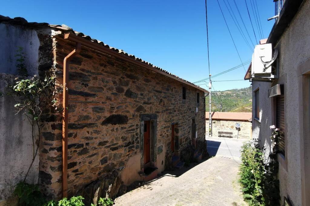 Casa Do Linho 400 Year Old Country Cottage Oleiros  Exteriör bild
